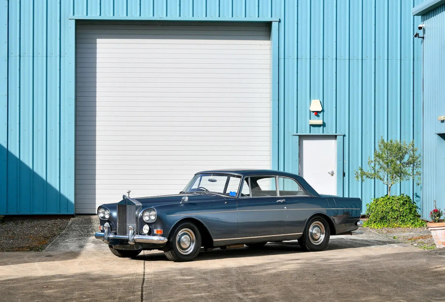 Image of Rolls-Royce Silver Cloud Mulliner Park Ward